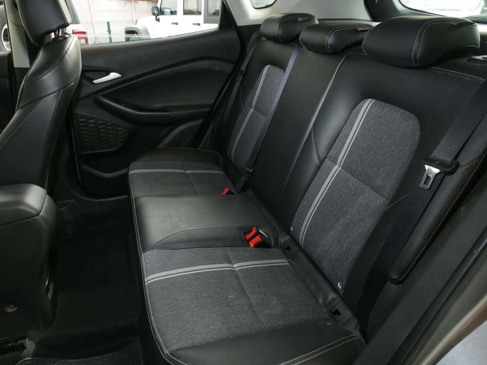Chevrolet TRACKER 1.2T LTZ 2023 - Imagen 8 de 8