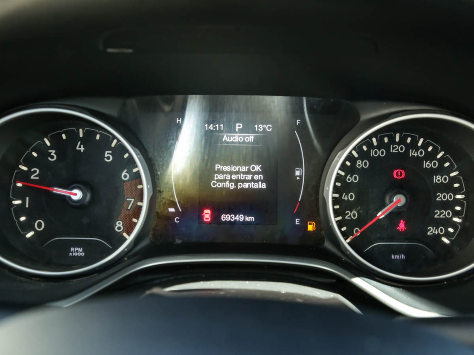 Jeep COMPASS LONGITUDE 2.4 AT 2018 - Foto 5 de 8