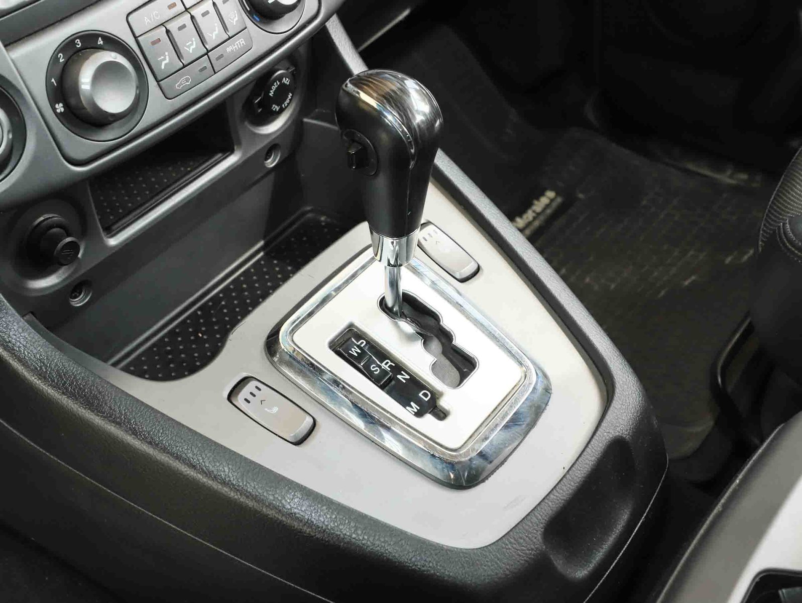 SsangYong STAVIC 2.2 AWD FULL. 2020 - Imagen 9 de 20