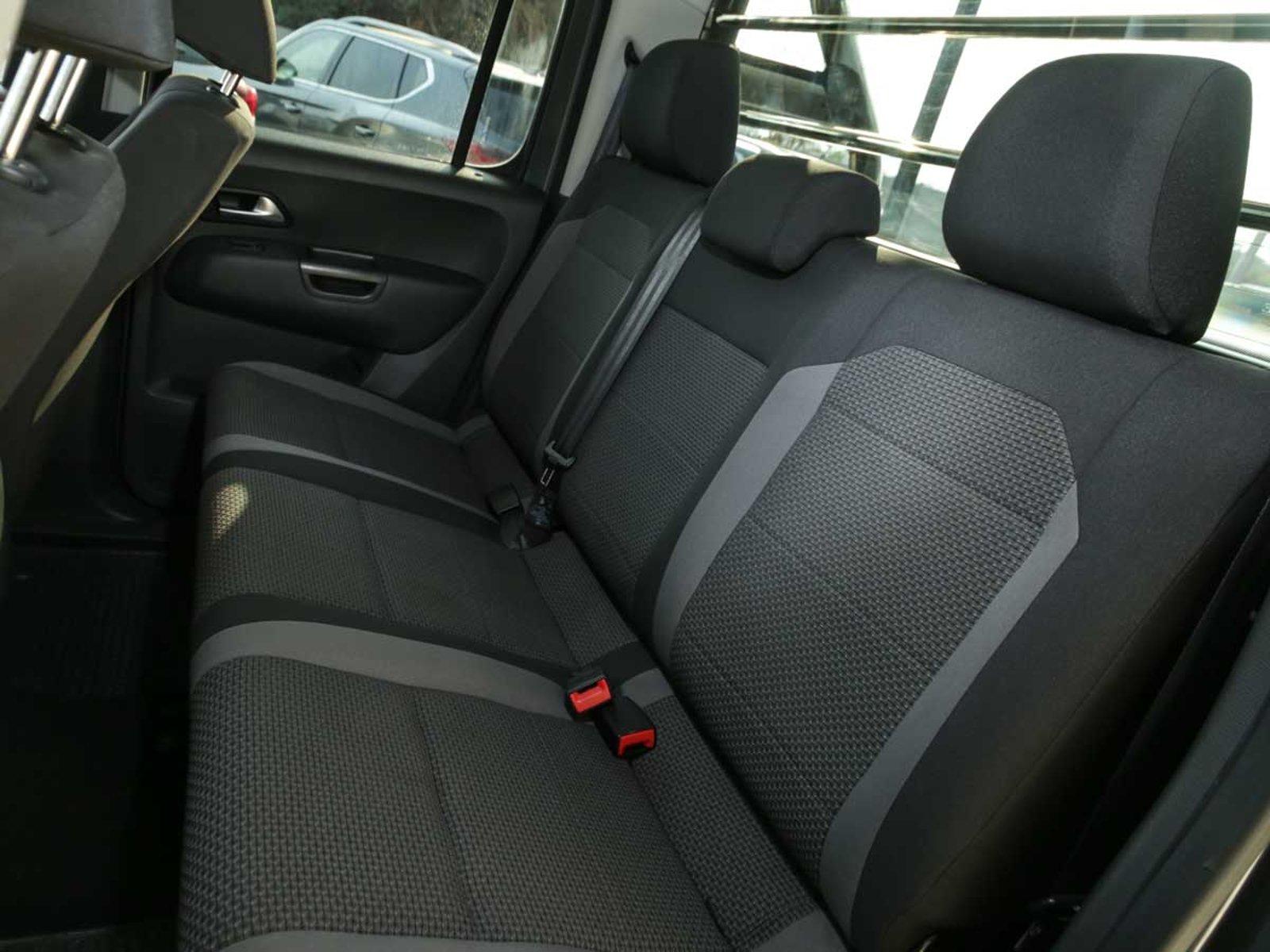 VOLKSWAGEN AMAROK TRENDLINE 4X4 2.0 TDI 180 HP 2021 - Imagen 8 de 8