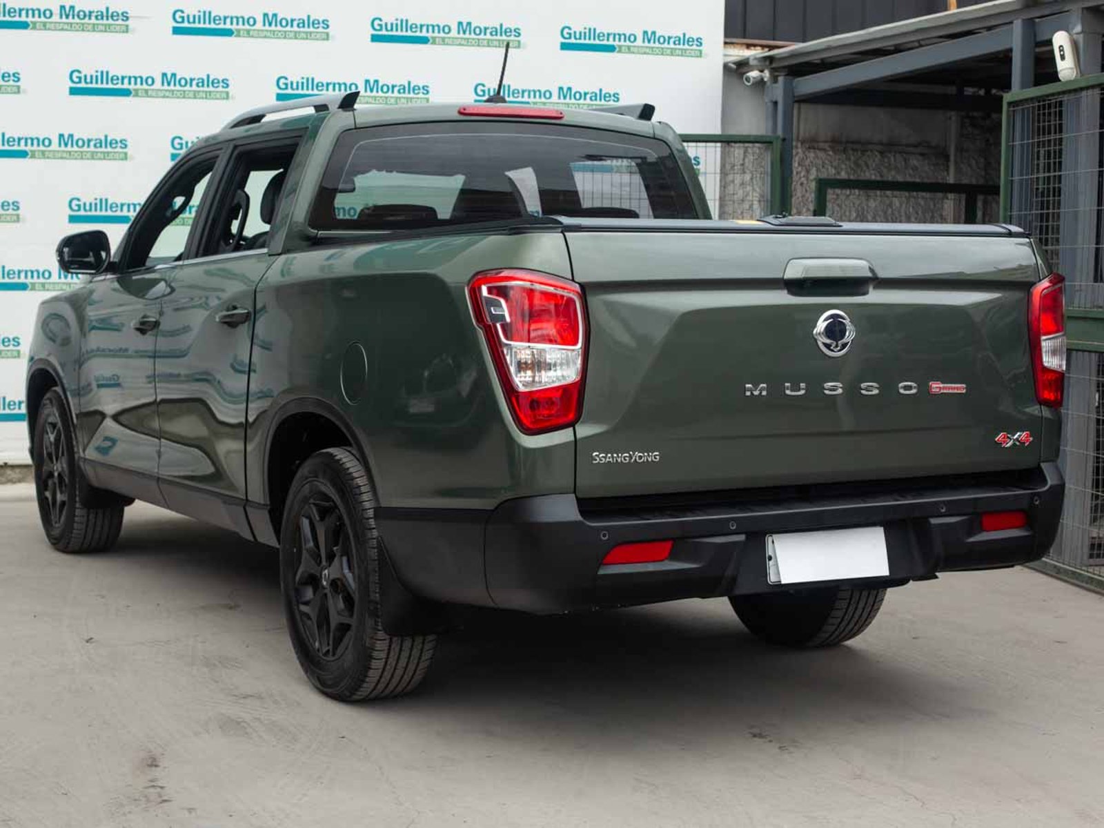 SsangYong NEW GRAND MUSSO LIMITED PLUS 2.2TD 6AT 4WD 2025 - Foto 3 de 8