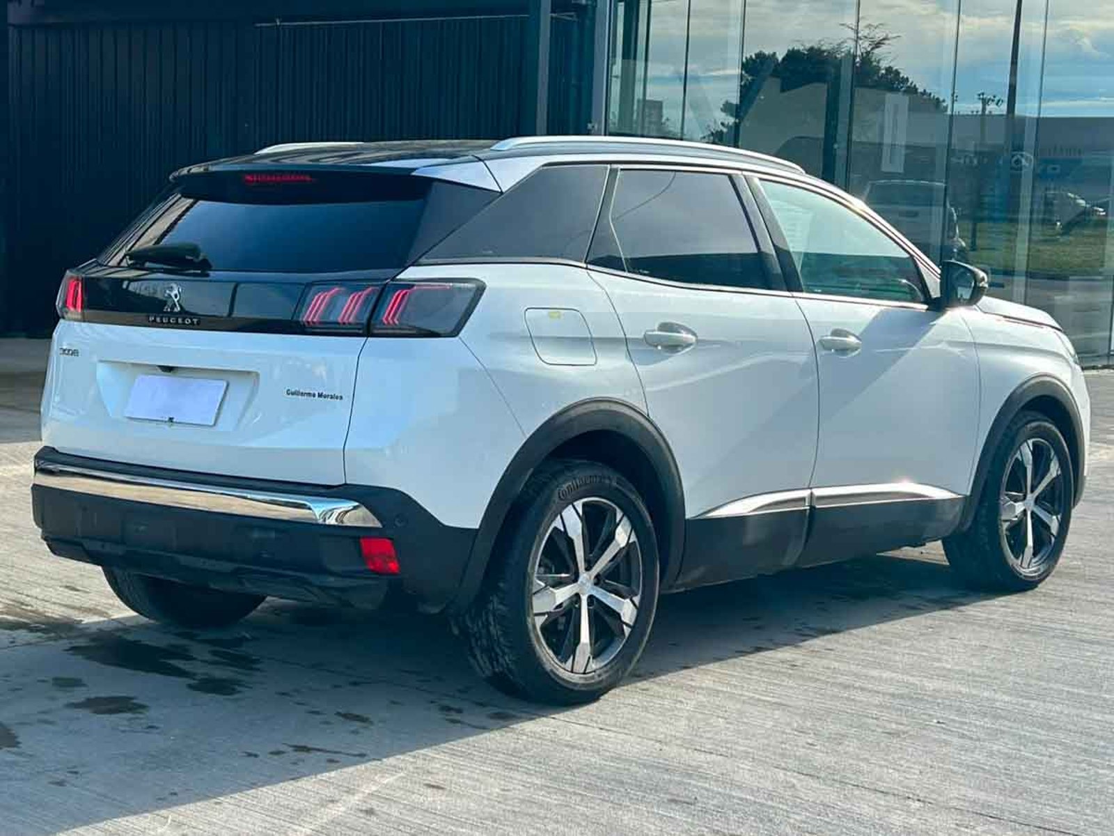 Peugeot 3008 ALLURE BLUEHDI 130 EAT8 2024 - Imagen 4 de 8