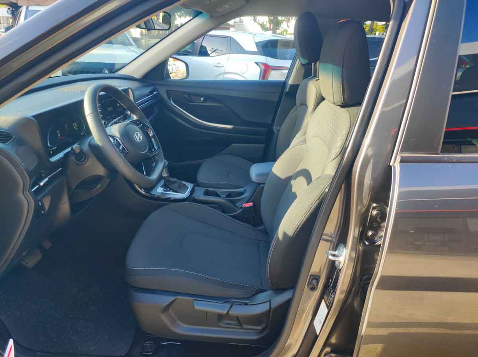 Hyundai CRETA GRAND MPI 2.0 2025 - Imagen 6 de 8