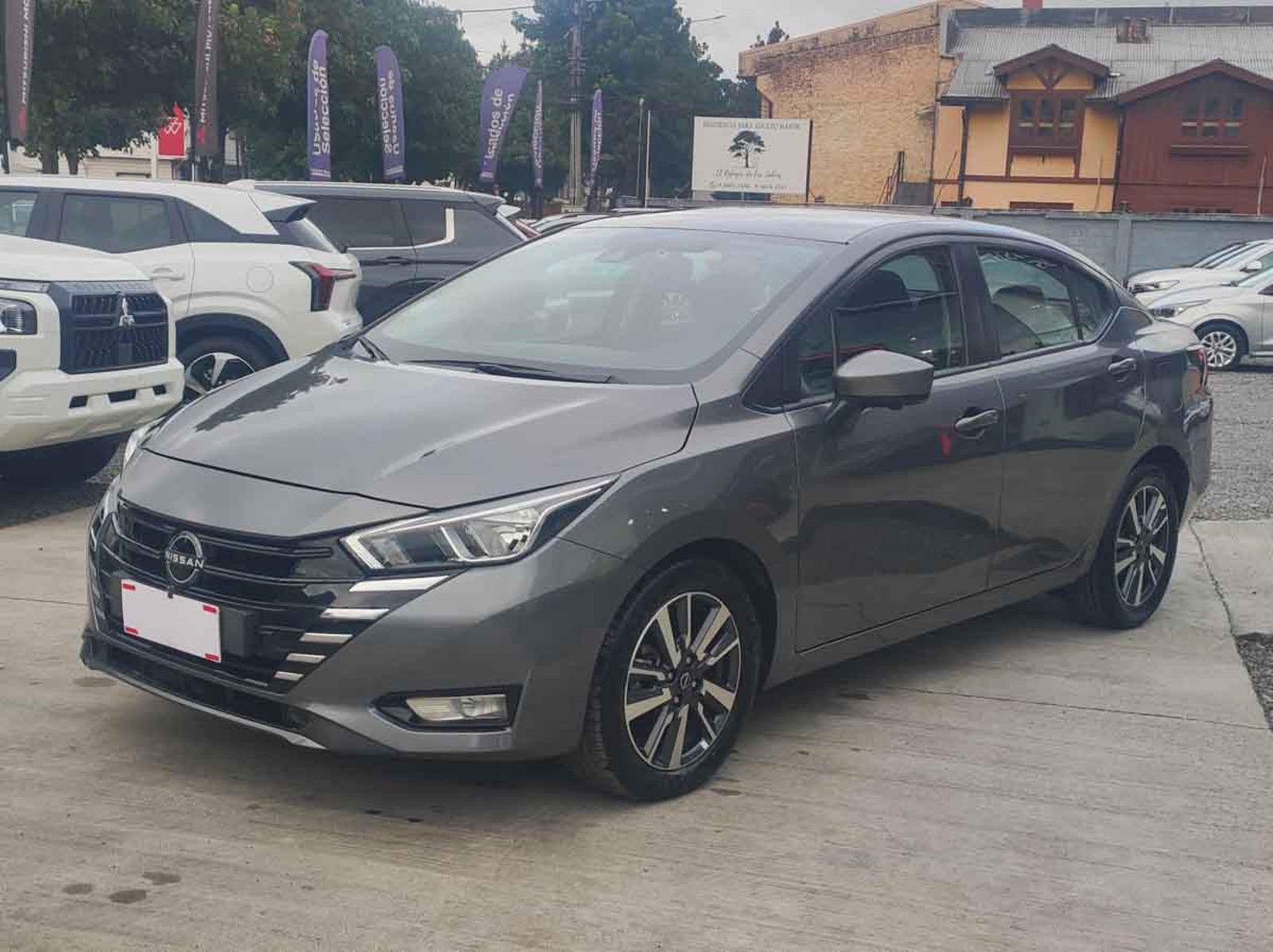 Nissan Versa 2024