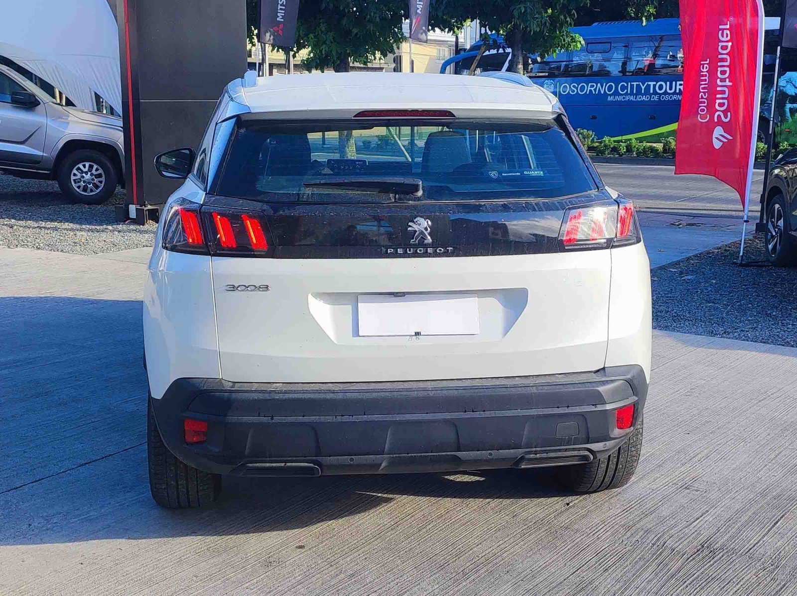 Peugeot 3008 ACTIVE BLUEHDI 1.5 2022 - Imagen 6 de 14