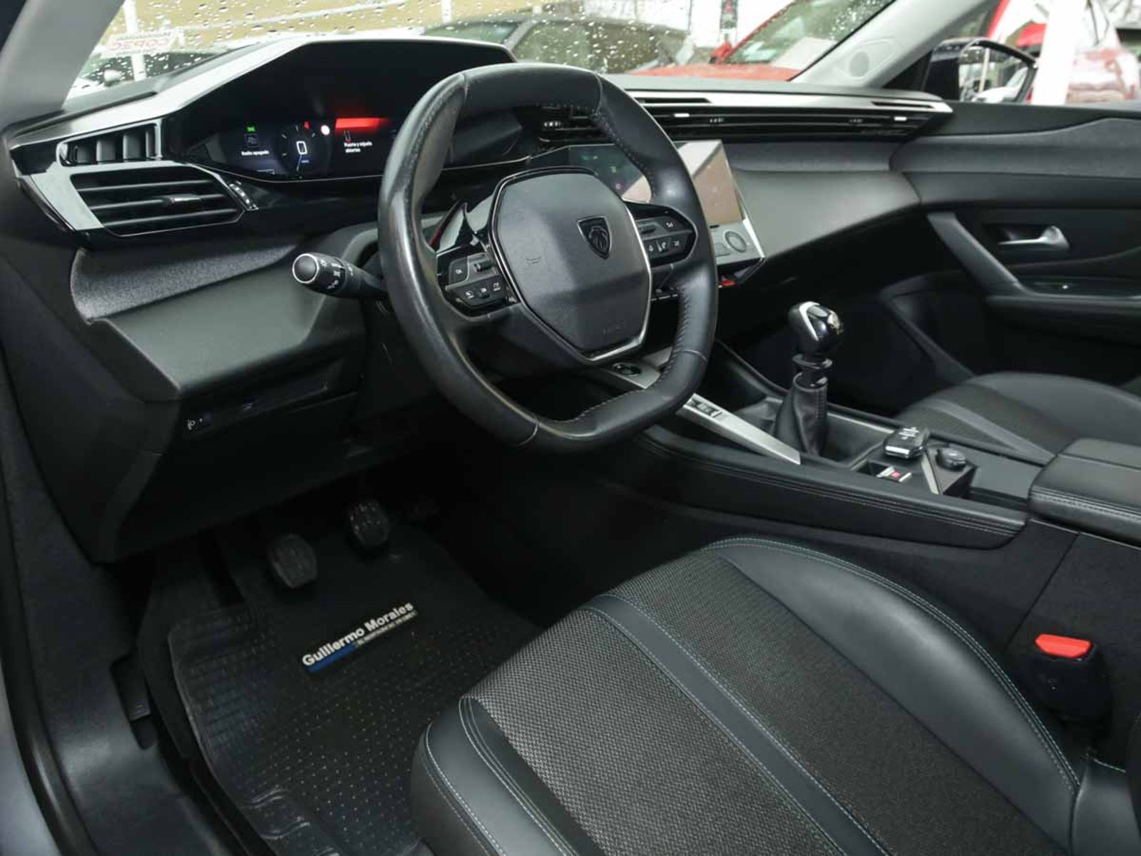 Peugeot 308 ALLURE 1.2 2023 - Imagen 19 de 20