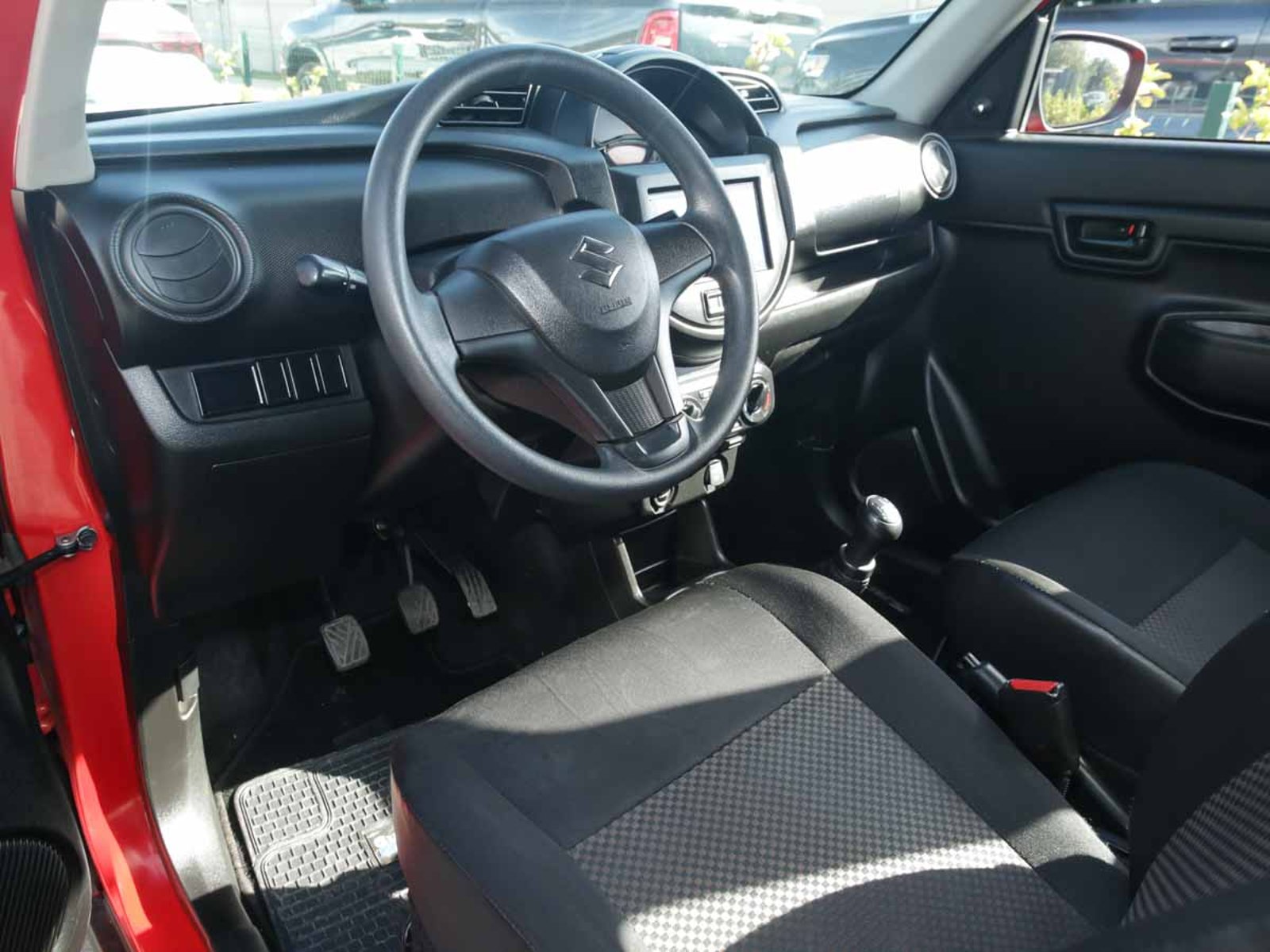 Suzuki S 3 PRESSO HB 1.0 2022 - Imagen 19 de 20