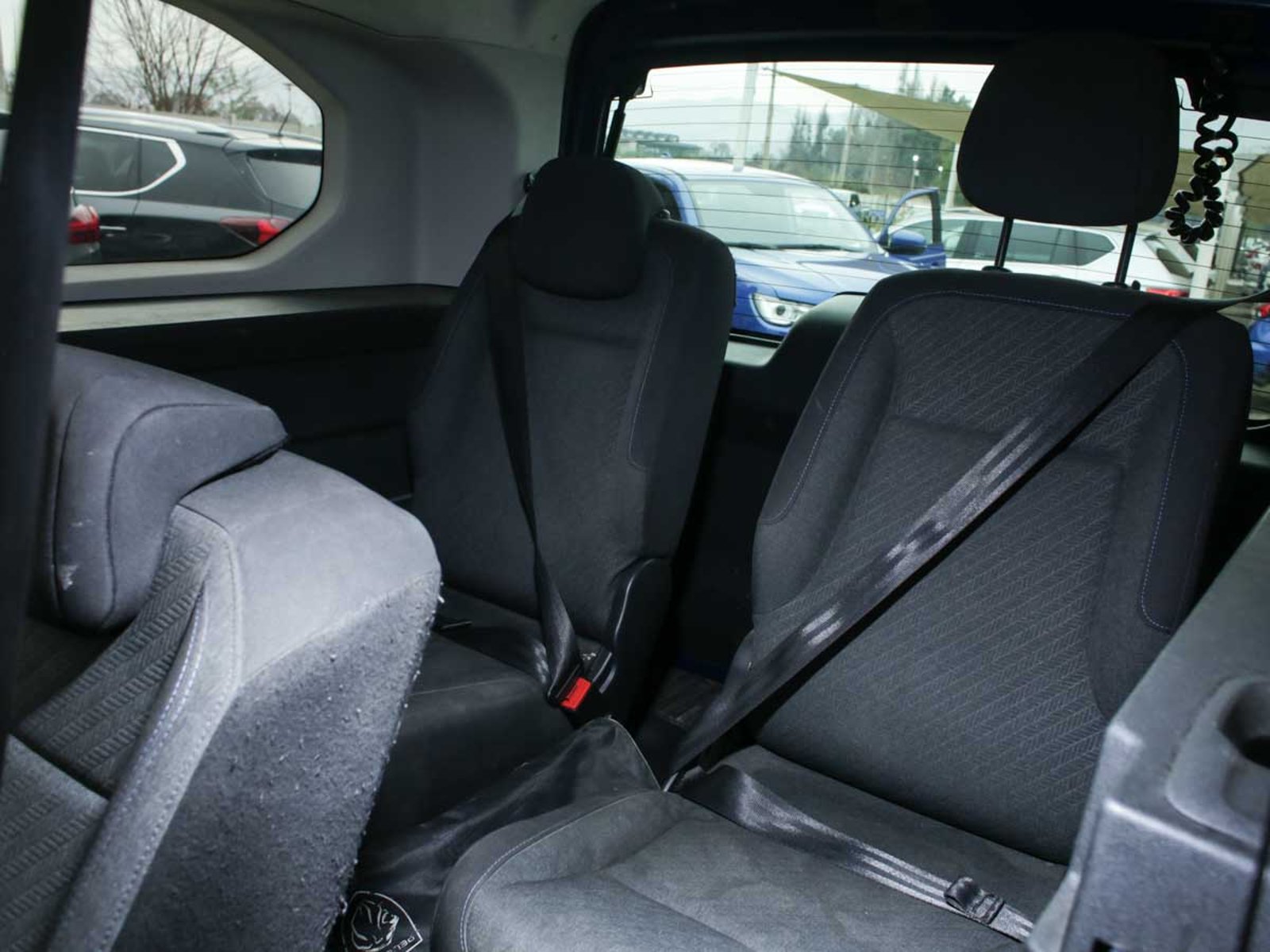 Peugeot RIFTER BLUEHDI 130 1.5 AT 2023 - Imagen 8 de 8