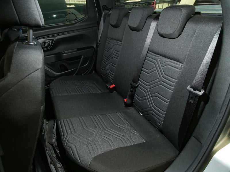 RAM 700 BIGHORN CREW CAB 1.3 MT 2026 - Imagen 8 de 8