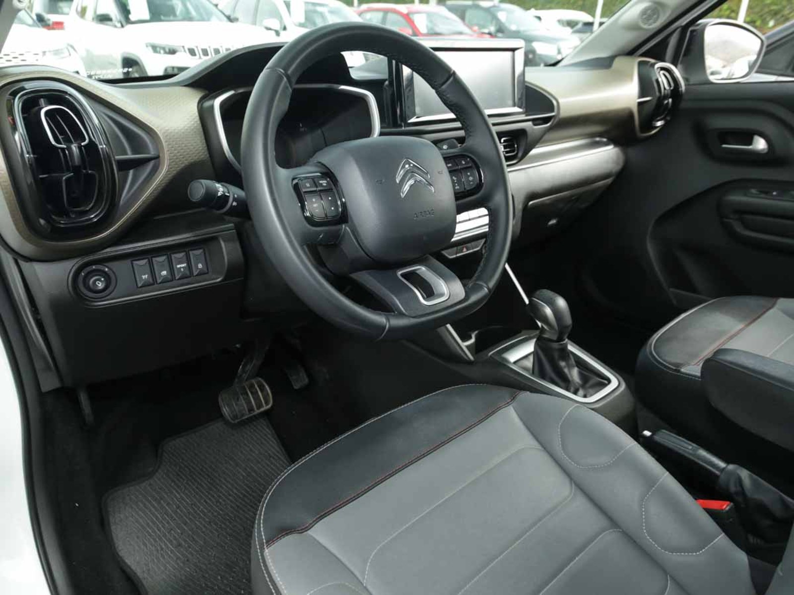 CITROEN C3 Aircross Turbo 125 CVT Shine 7P TN 2026 - Imagen 8 de 14