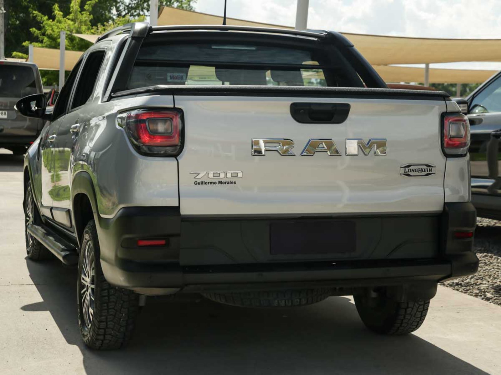 RAM 700 LONGHORN DC 1.3 CVT 2024 - Foto 3 de 8
