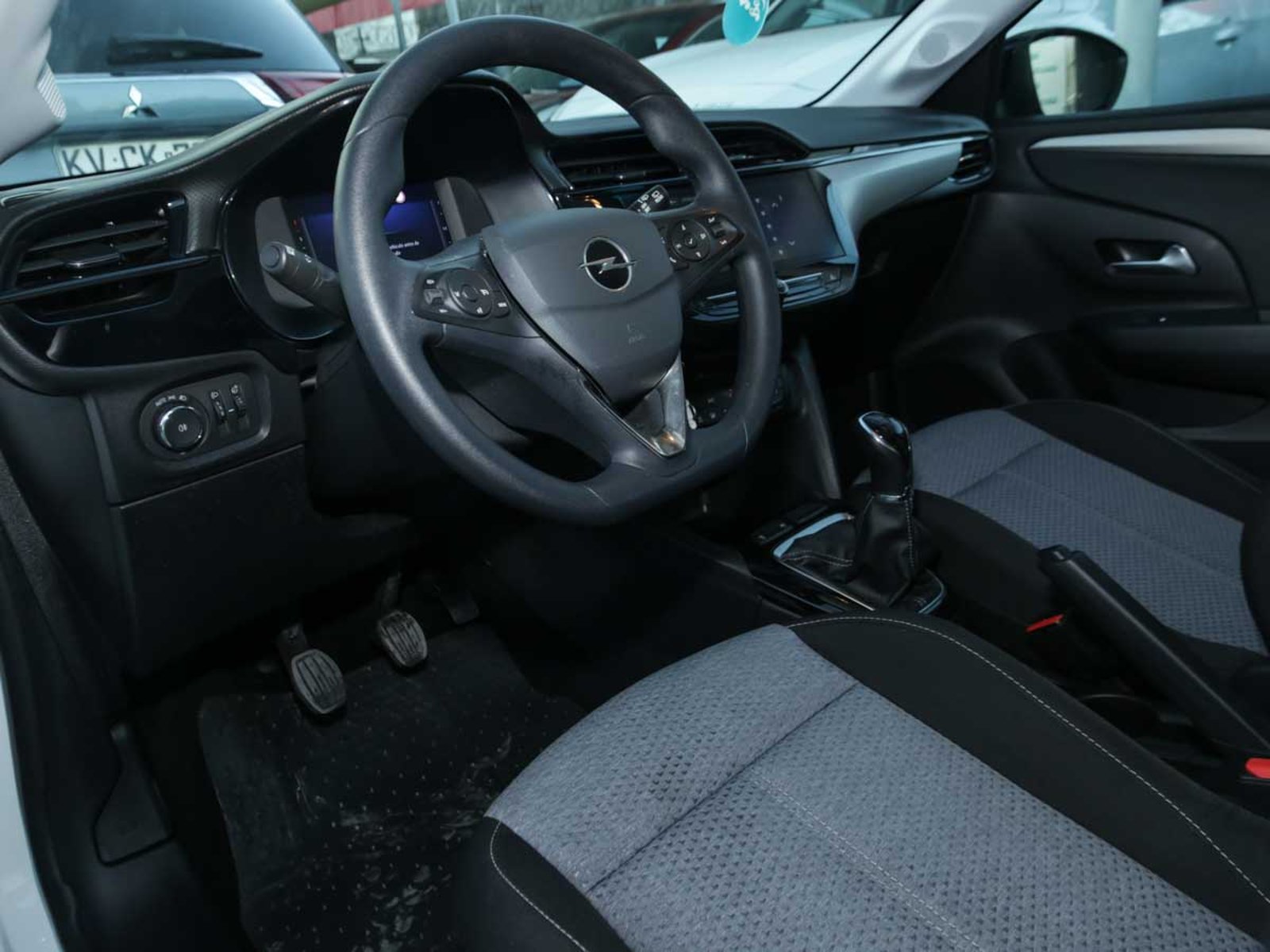 Opel CORSA 4X2 1.2 2025 - Imagen 6 de 8