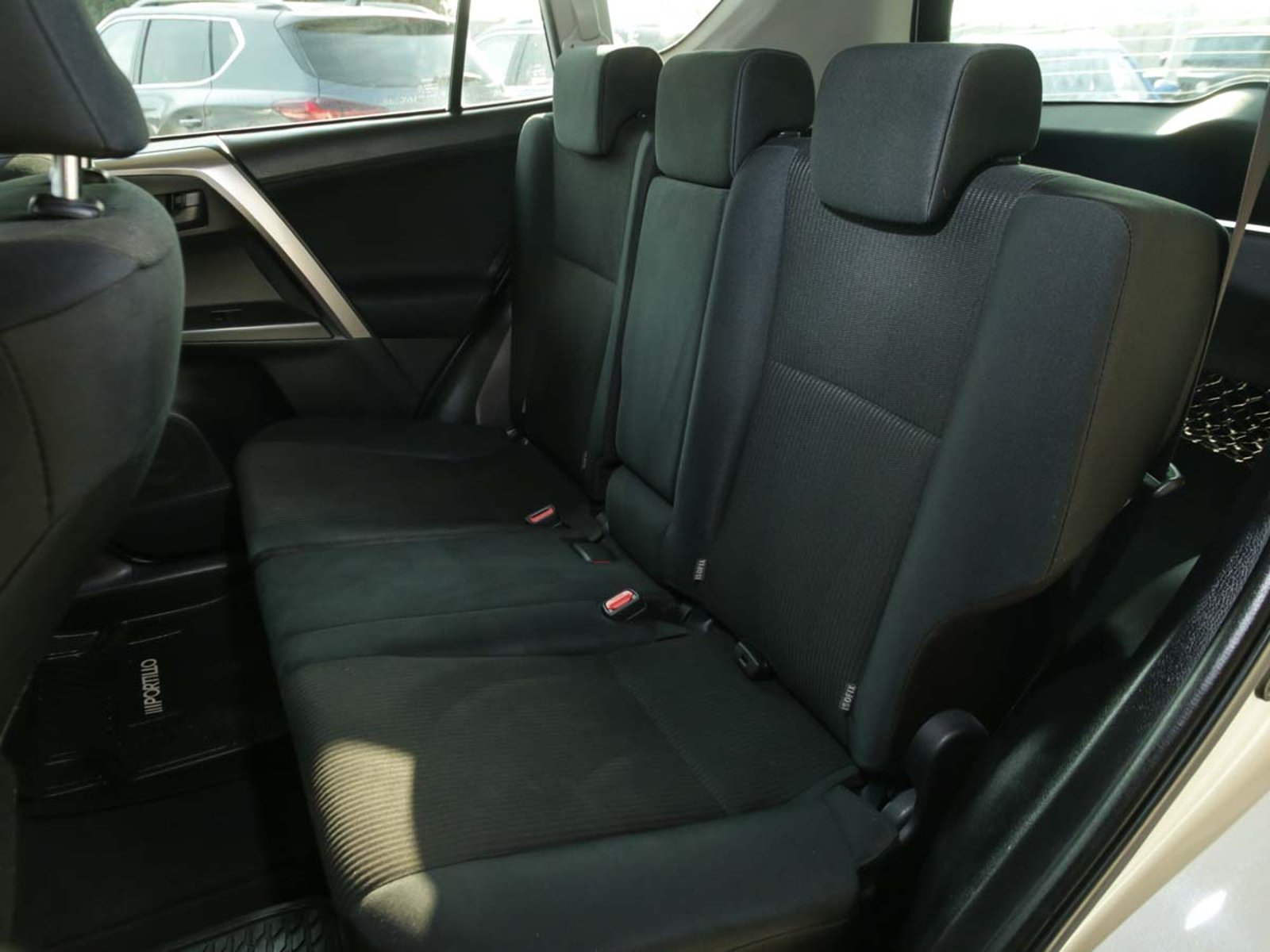 Toyota RAV 4 2.0 AUT 2016 - Imagen 8 de 8