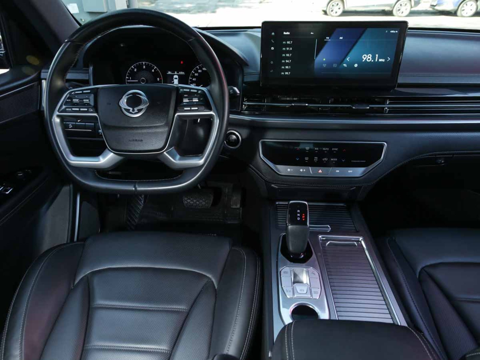SSANGYONG NEW REXTON GLX 2.2TD 8AT 2WD 6AB * 2025 - Imagen 13 de 14
