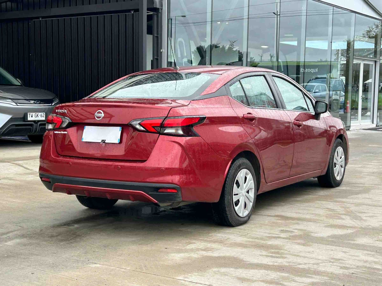 Nissan VERSA MT 1.6 2022 - Imagen 4 de 16