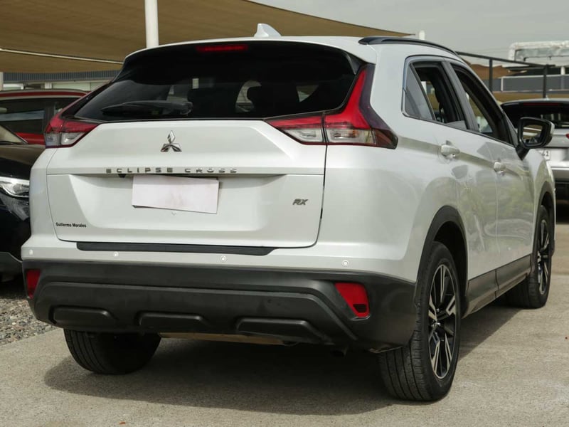 Mitsubishi ECLIPSE CROSS RX 1.5 4X2 AT 2023 - Imagen 4 de 9