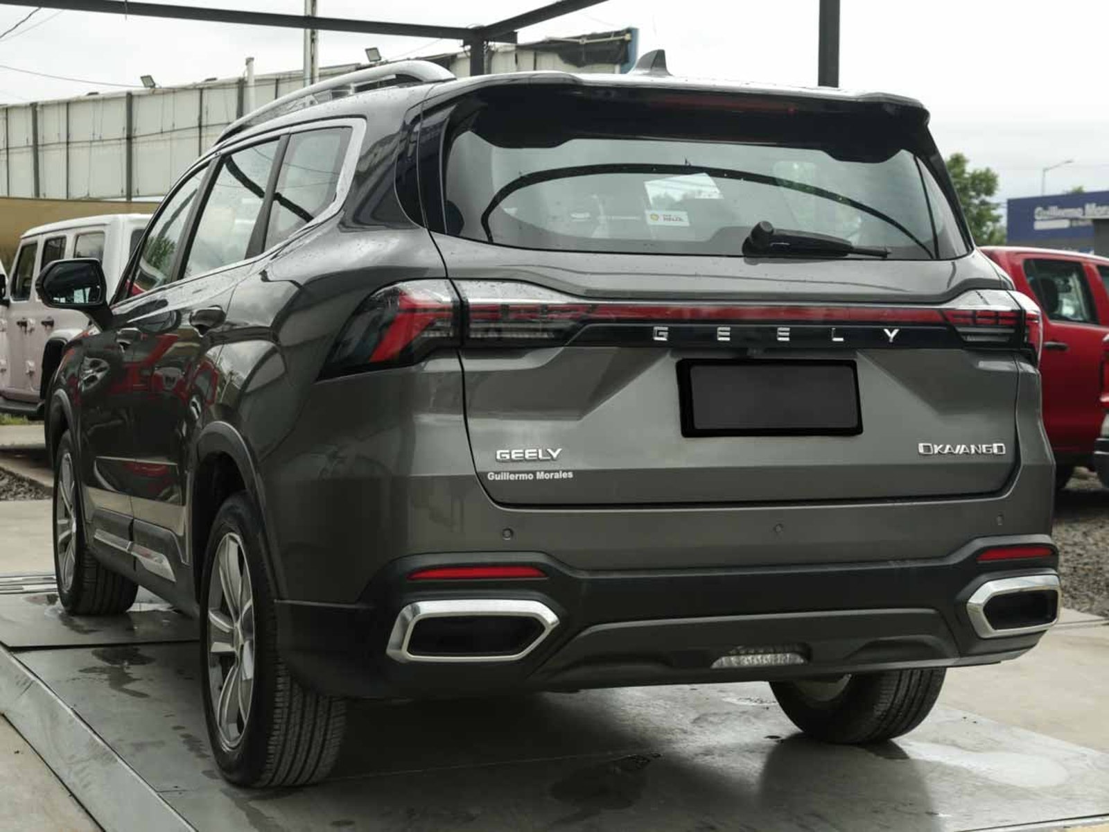 Geely OKAVANGO 2.0 AUT 2026 - Foto 3 de 9