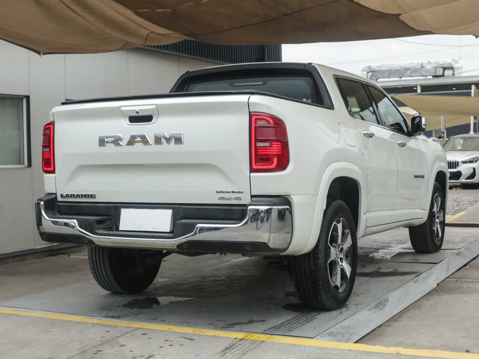 RAM RAMPAGE LARAMIE 2.2 DIESEL 200 HP 4X4 AT 2026 - Imagen 4 de 8