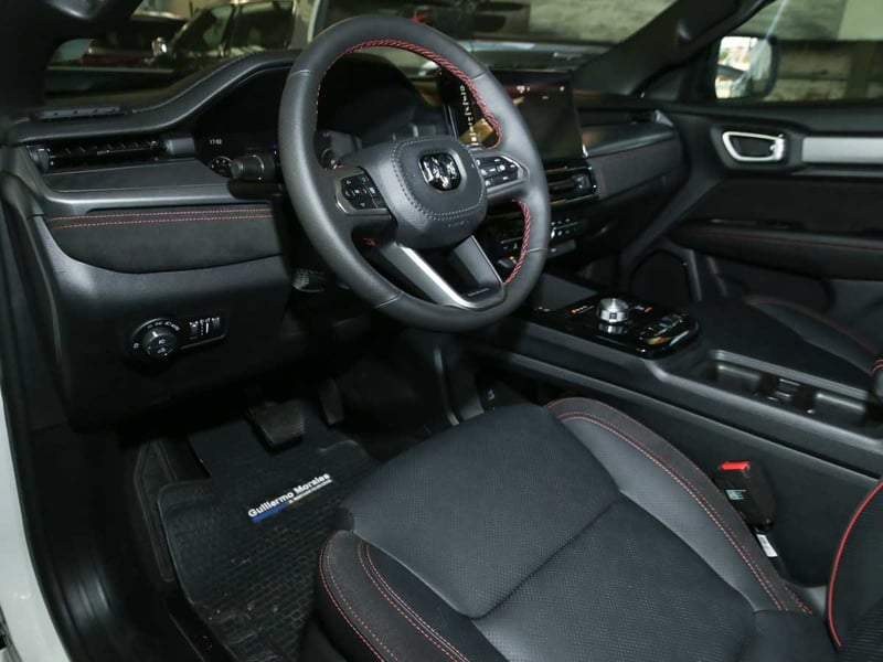 RAM RAMPAGE R/T 2.0 GASOLINA 272 HP 4X4 AT 2026 - Imagen 4 de 8