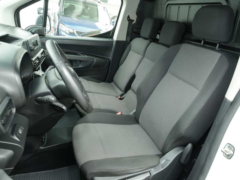 Citroën BERLINGO K9 1.6 2021 - Imagen 7 de 8