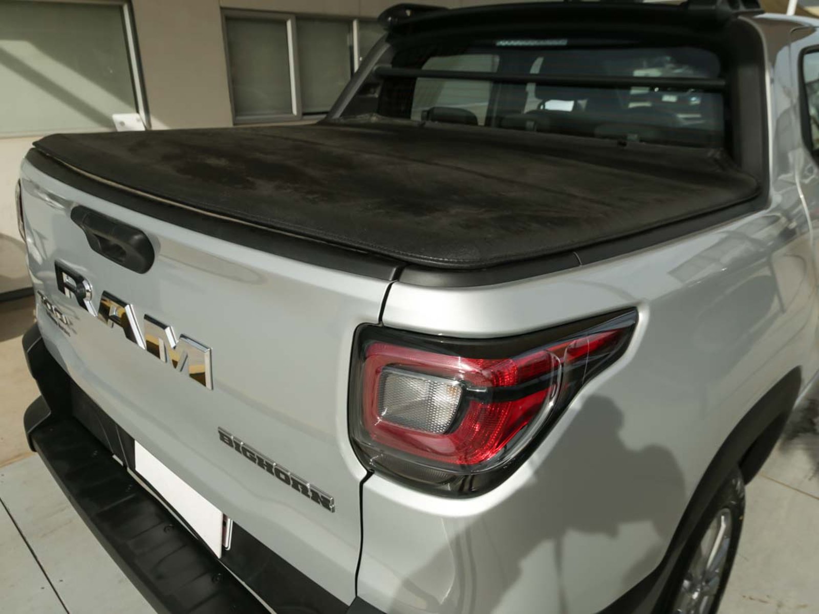 RAM 700 BIGHORN DC 1.3 CVT 6C 2026 - Imagen 7 de 14