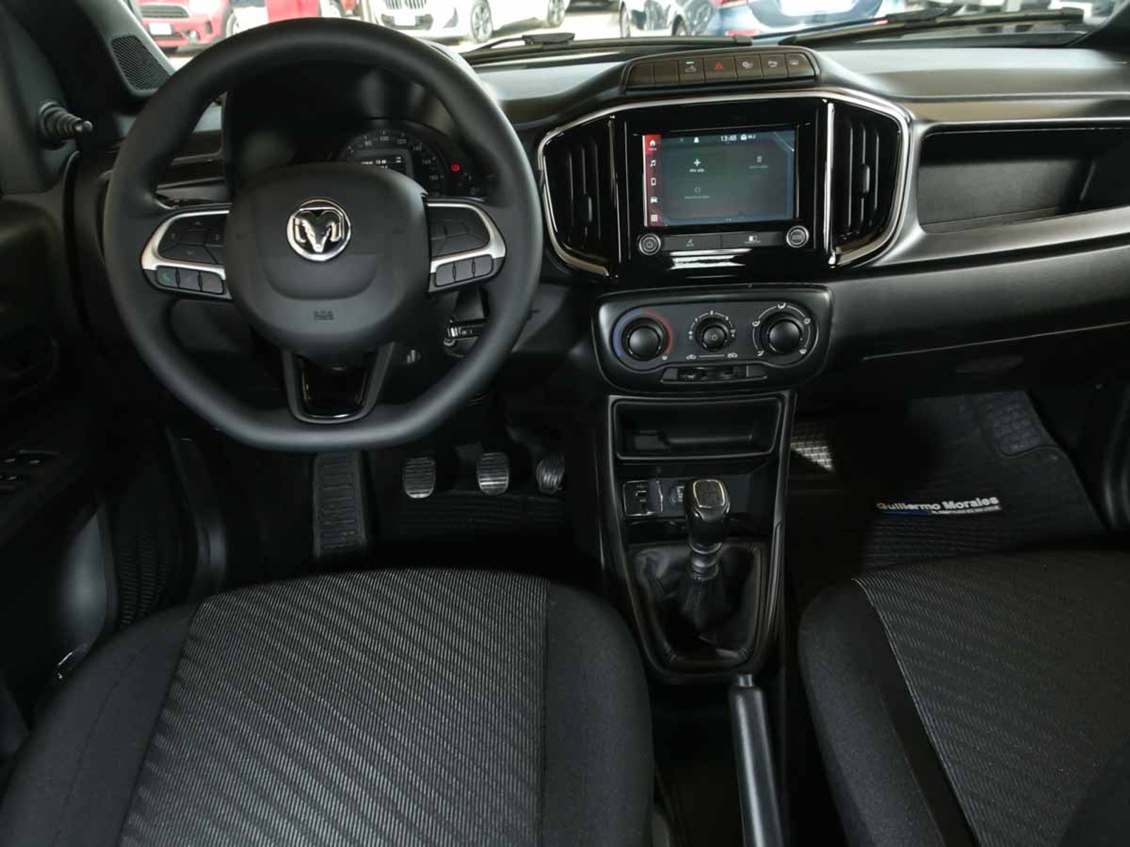 RAM 700 SLT CREW CAB 1.3 MT 2026 - Imagen 13 de 14