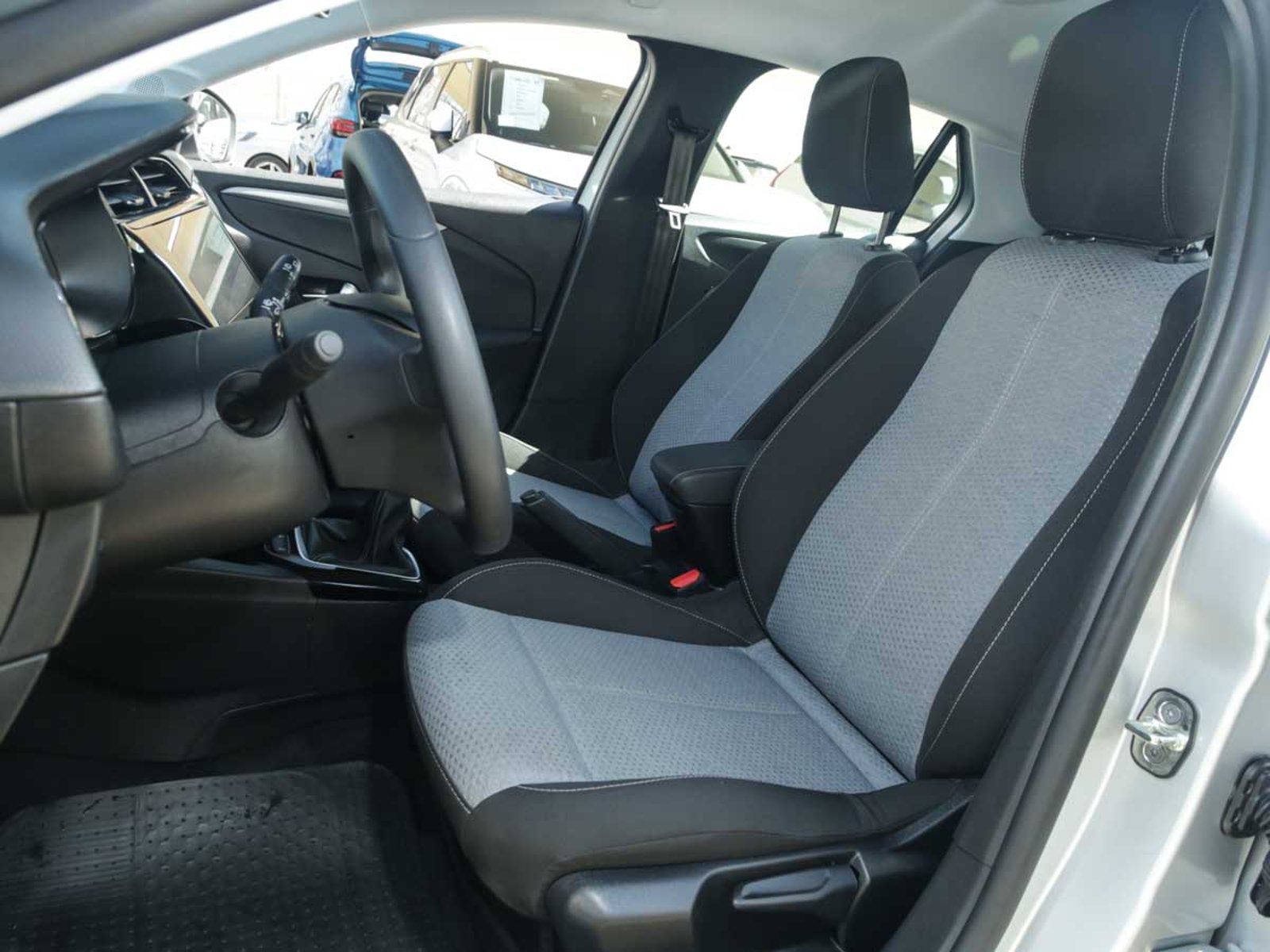 Opel CORSA 4X2 1.2 2024 - Imagen 7 de 8