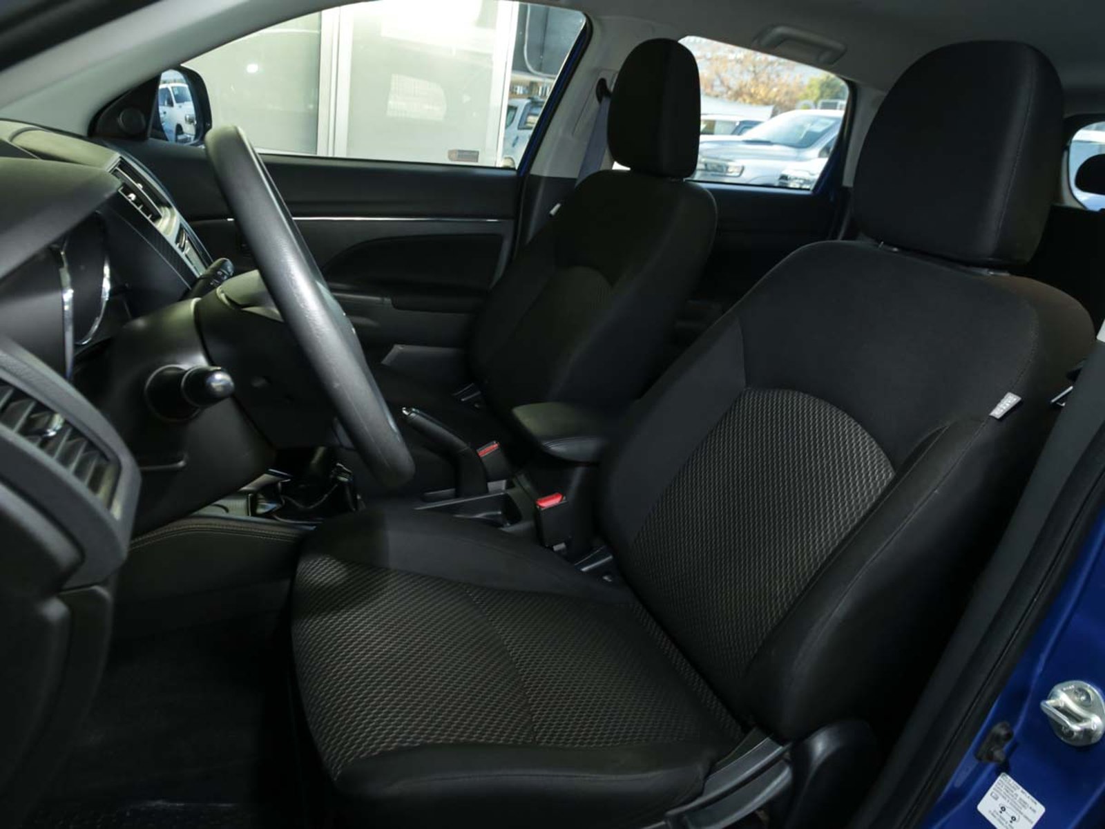 Mitsubishi ASX 1.6 4X2 MT 2023 - Imagen 7 de 8