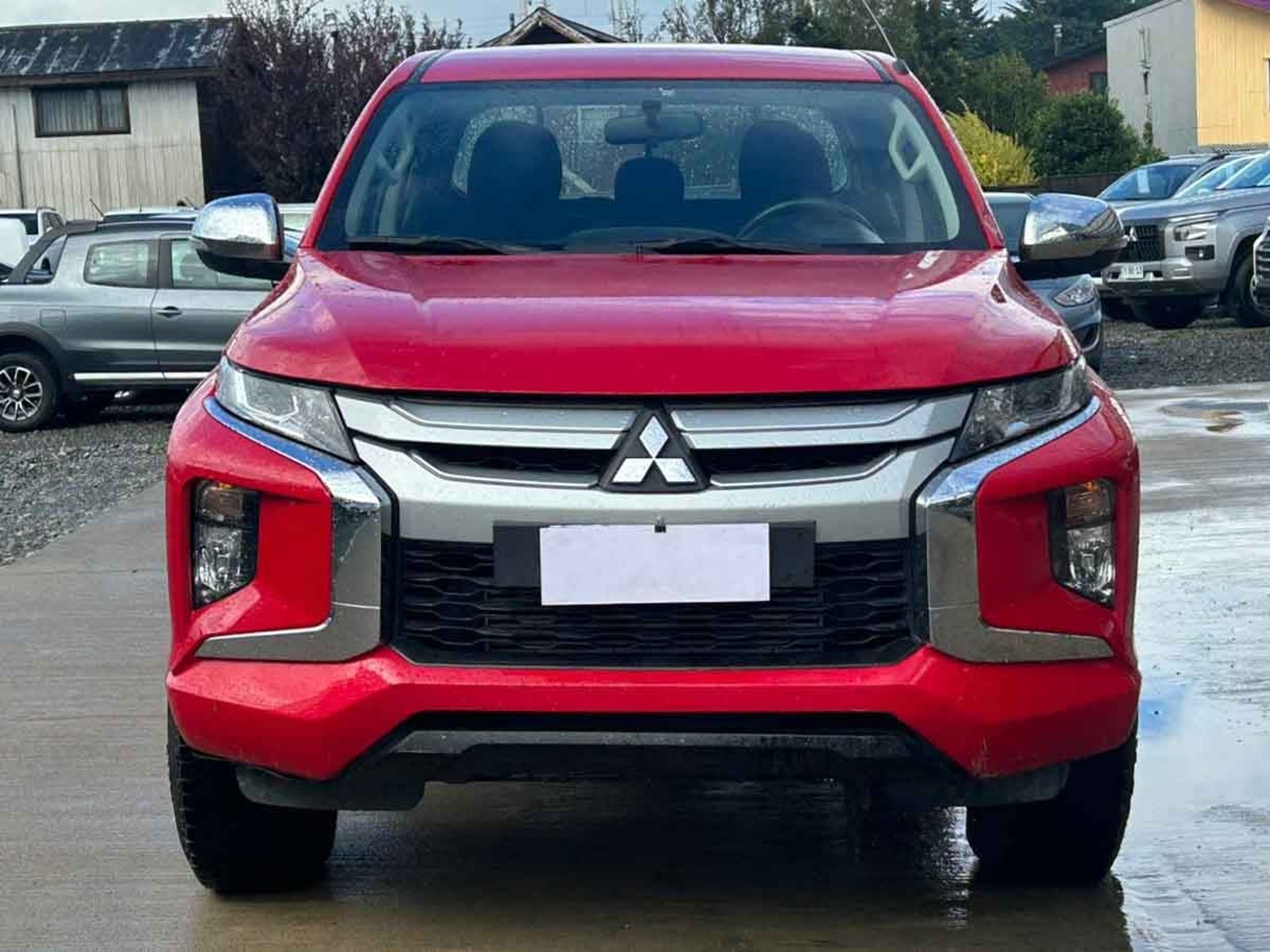 Mitsubishi L-200 KATANA CRT 4X4 2.4 2023 - Foto 2 de 16