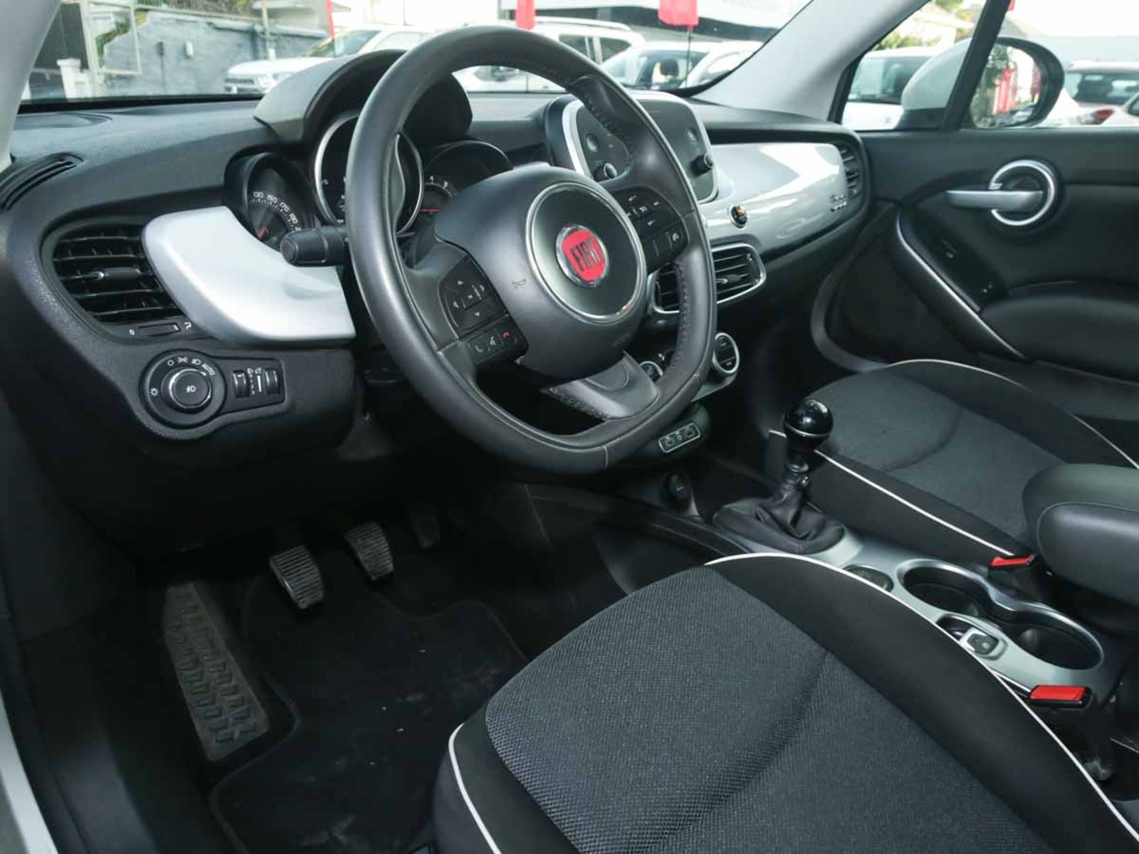 Fiat 500X 1.6 MT 110CV 2019 - Imagen 6 de 8