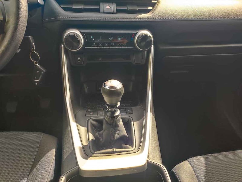 Toyota NEW RAV4 2.0 2024 - Imagen 6 de 8