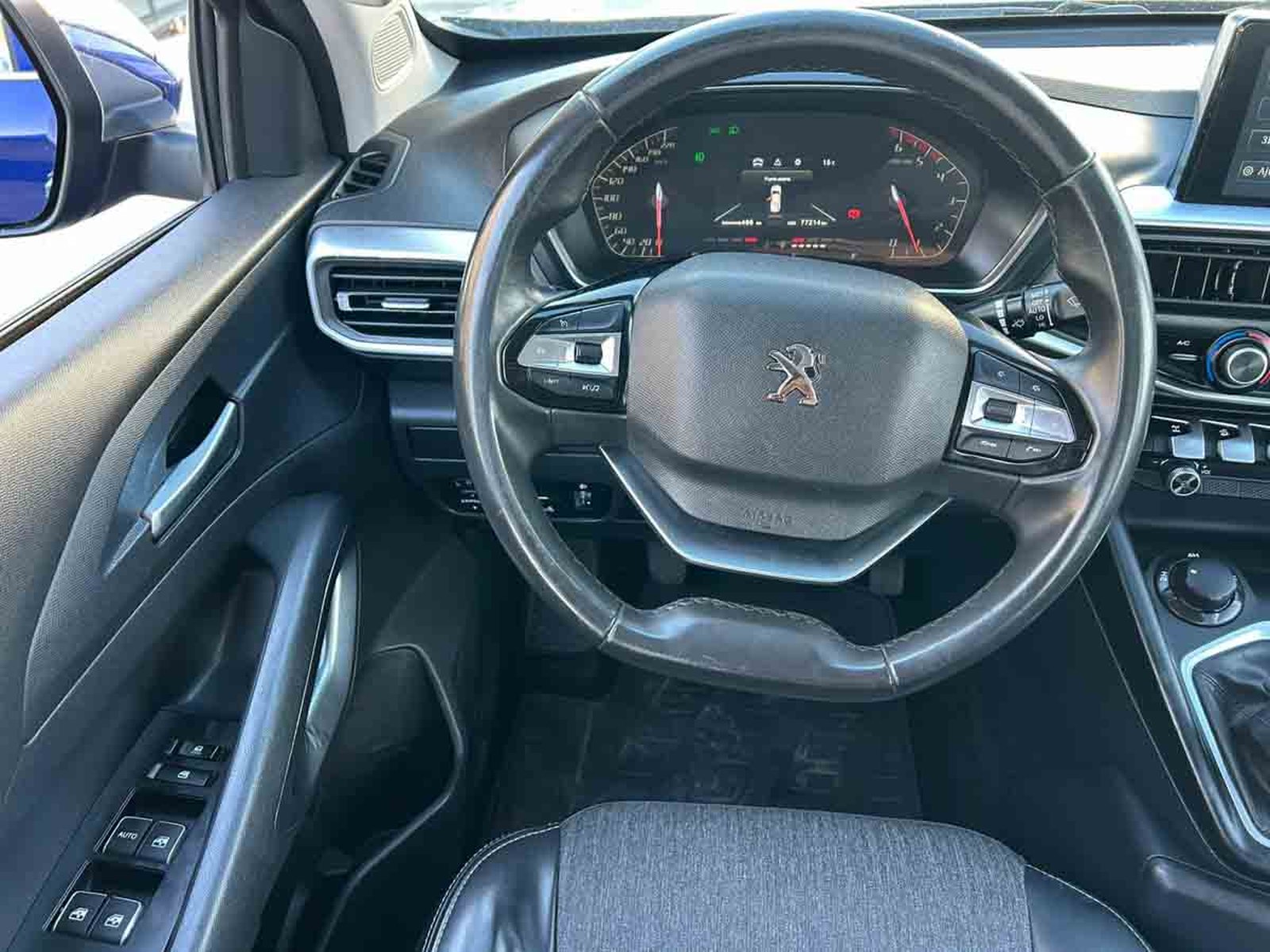 PEUGEOT LANDTREK 4X4 1.9 2023 - Imagen 14 de 16