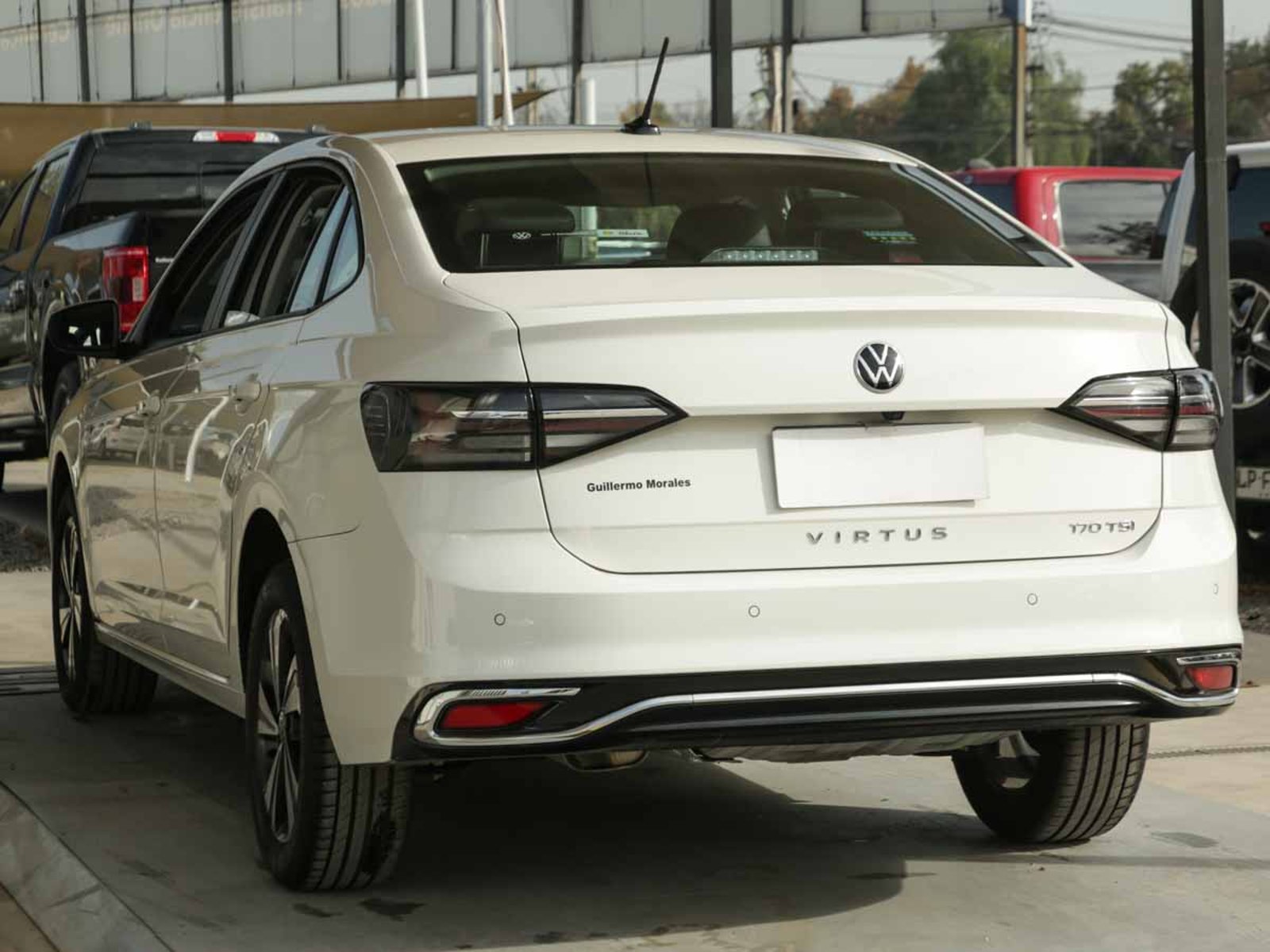 Volkswagen VIRTUS TSI 1.0 AUT 2026 - Imagen 3 de 8