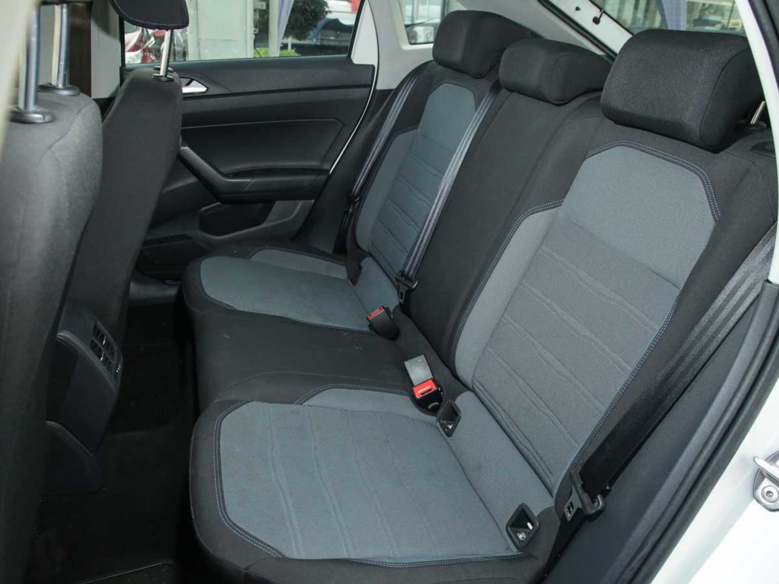 Volkswagen NIVUS TSI 1.0 AUT 2025 - Imagen 8 de 8