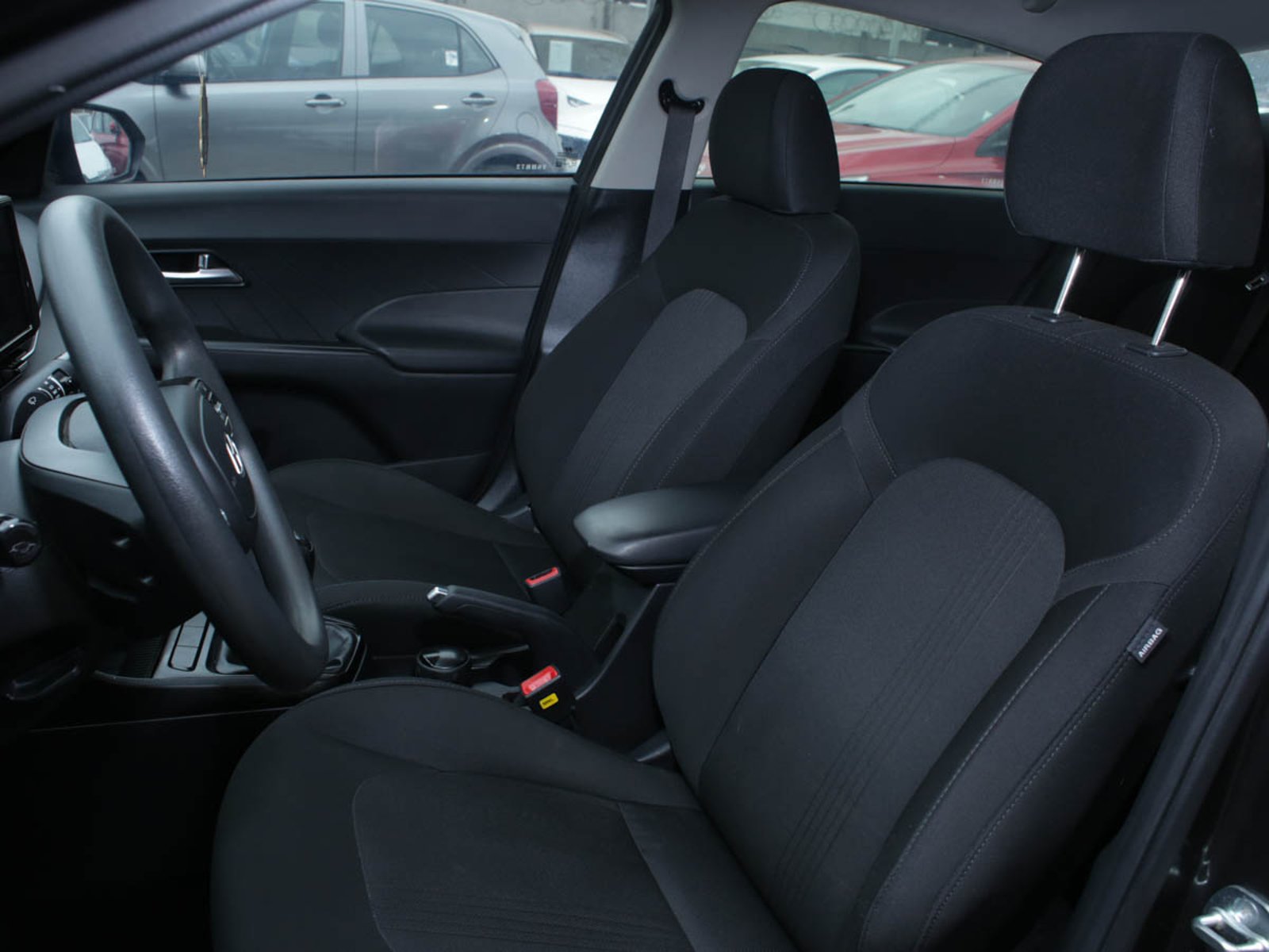 Hyundai ACCENT BN7I MPI 1.5 MT 2024 - Imagen 7 de 8