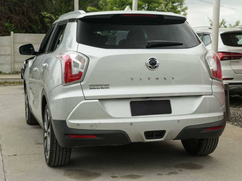 SsangYong TIVOLI 1.6 2019 - Imagen 3 de 8