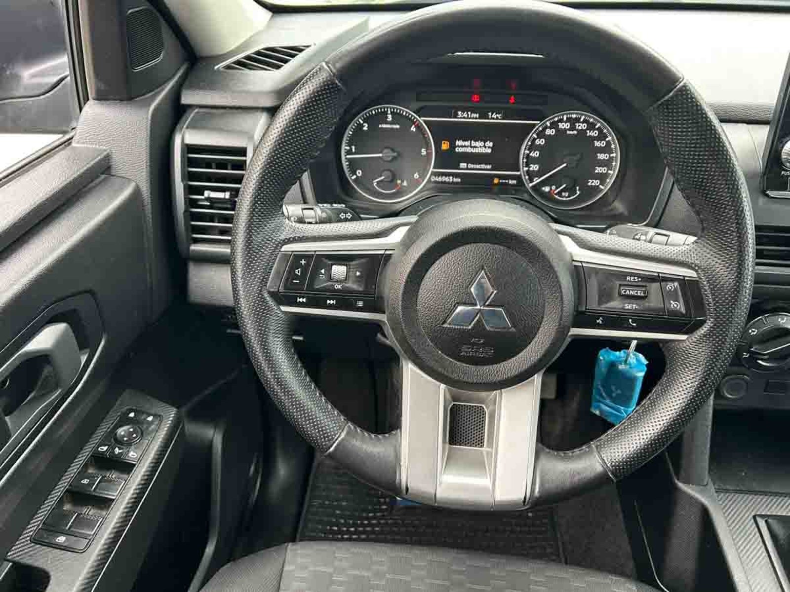MITSUBISHI NEW L200 KATANA XR E6 (ADAS) 2025 - Imagen 14 de 16