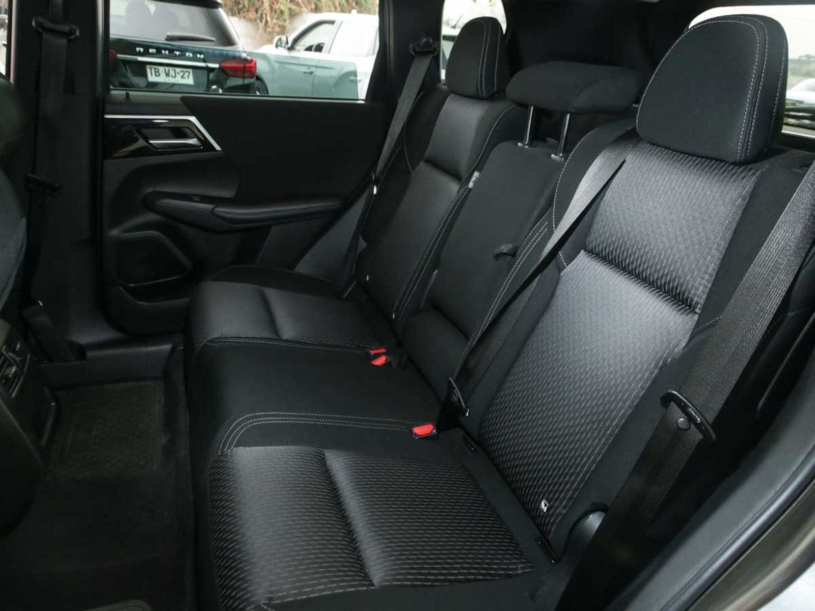 Mitsubishi N OUTLANDER GL 2.4 AUT 2023 - Imagen 8 de 8