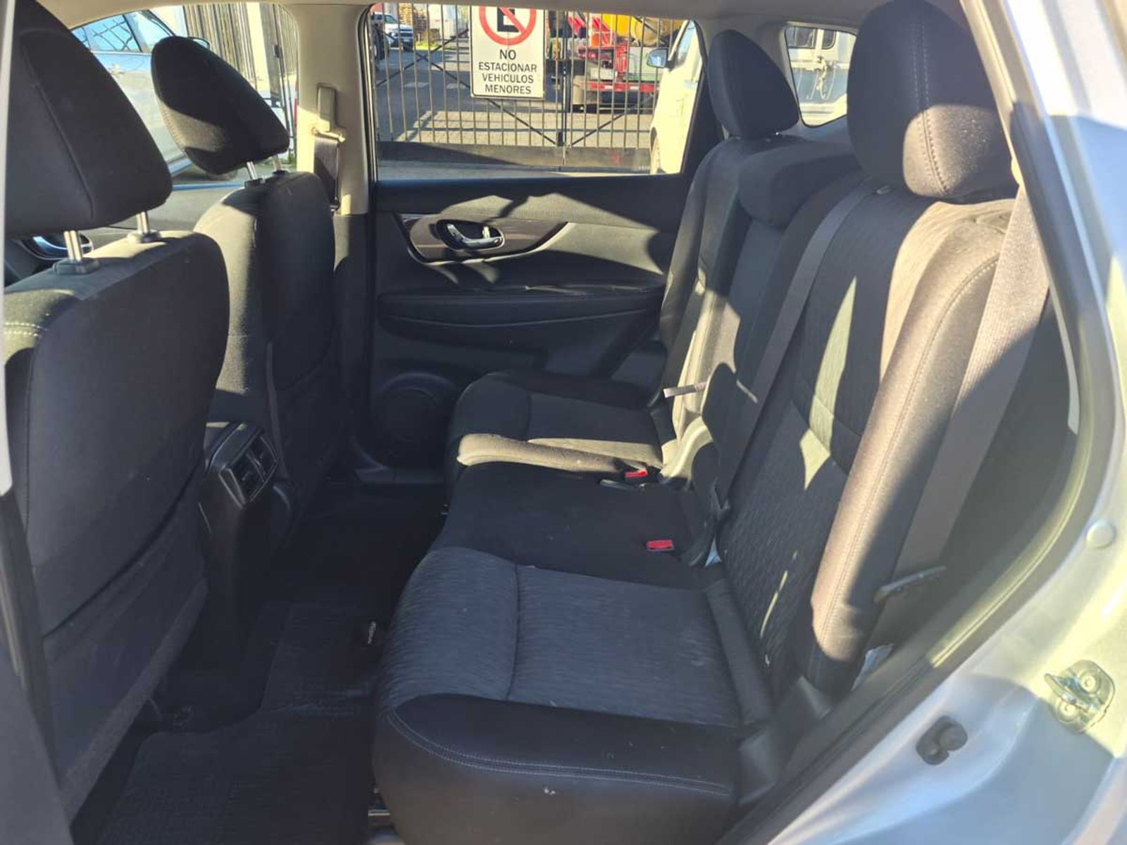 Nissan X TRAIL 2.5 AUT 2019 - Imagen 7 de 8