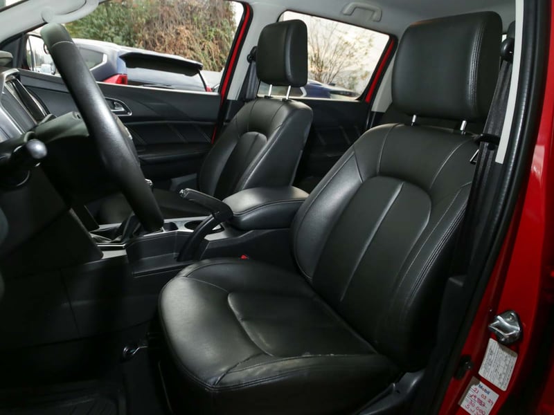 JMC VIGUS 2.4 PLUS DIESEL 2023 - Imagen 7 de 8