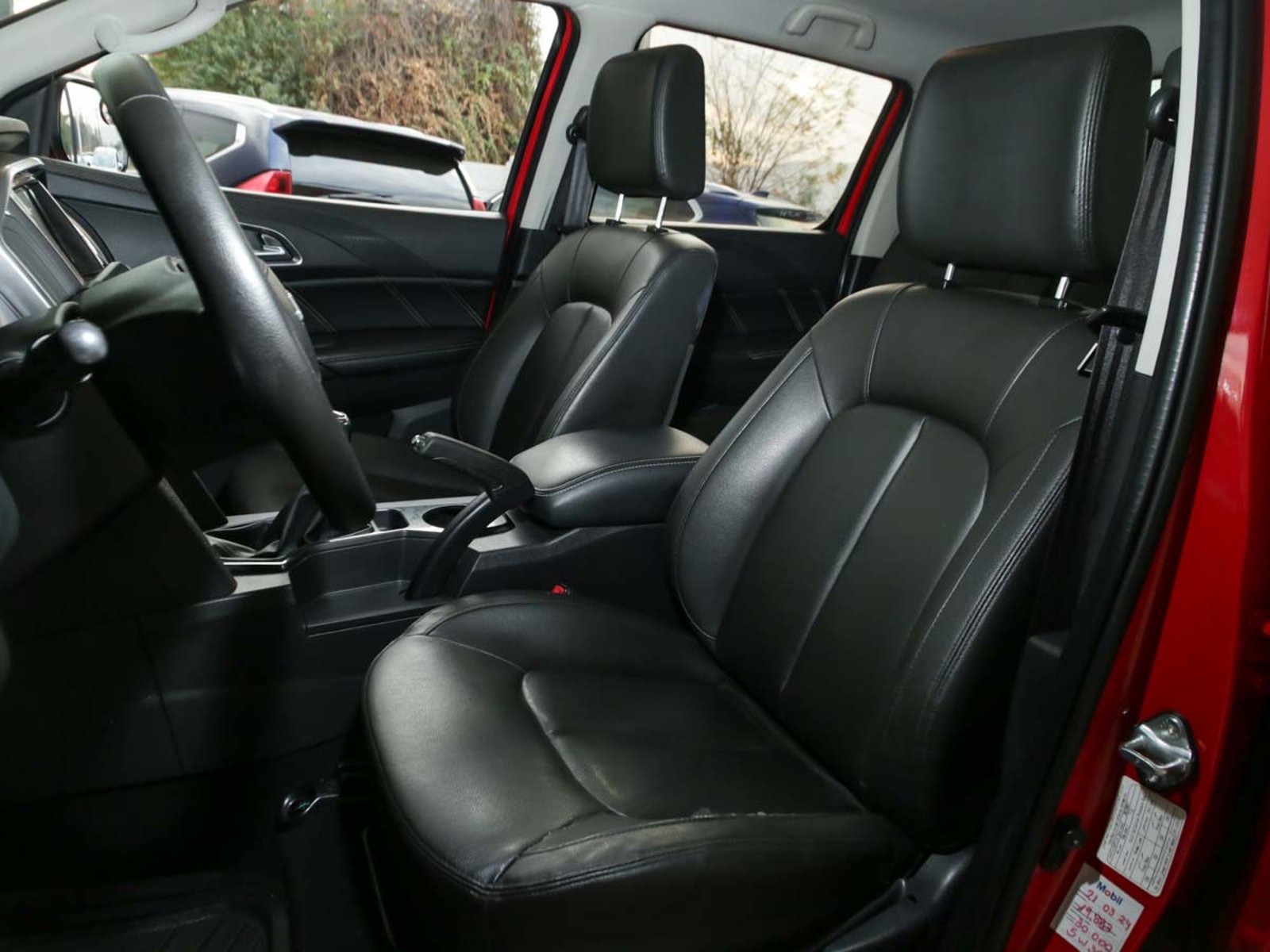 JMC VIGUS 2.4 PLUS DIESEL 2023 - Imagen 7 de 8