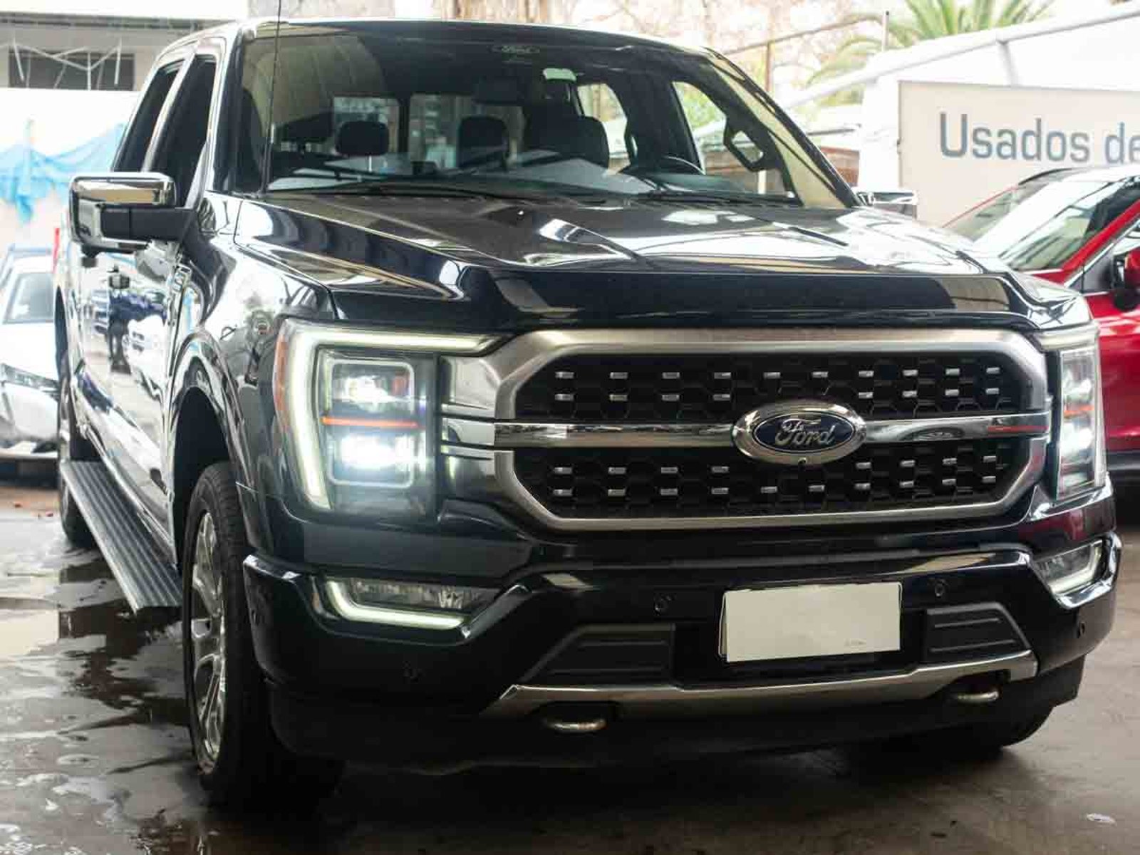 Ford F150 PLATINUM 4X4 3.5 AUT 2023 - Foto 2 de 8