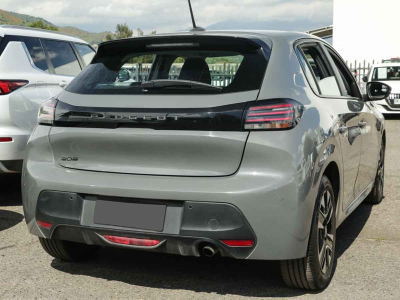 Peugeot 208 PURE TECH 1.2 2024 - Imagen 4 de 8