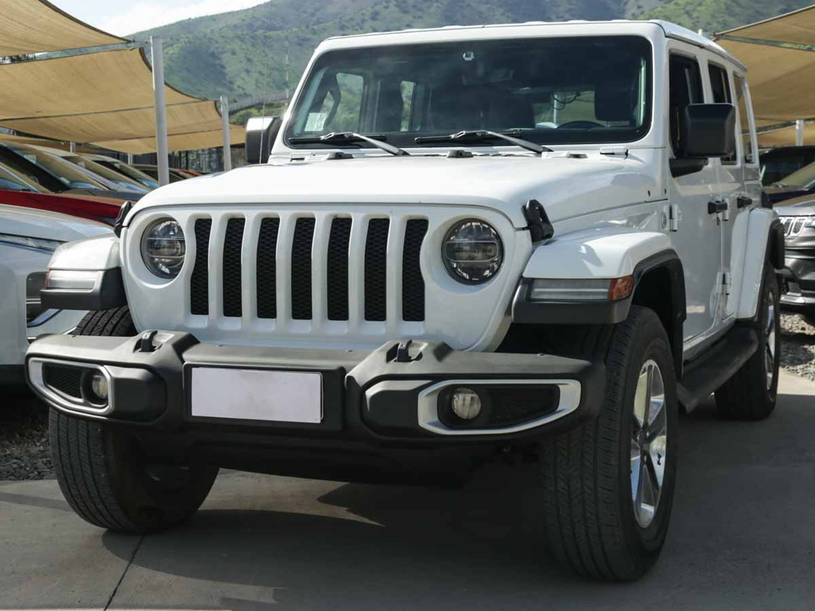 Jeep WRANGLER SAHARA U. 4X4 3.6 AUT 2019 - Imagen 9 de 16