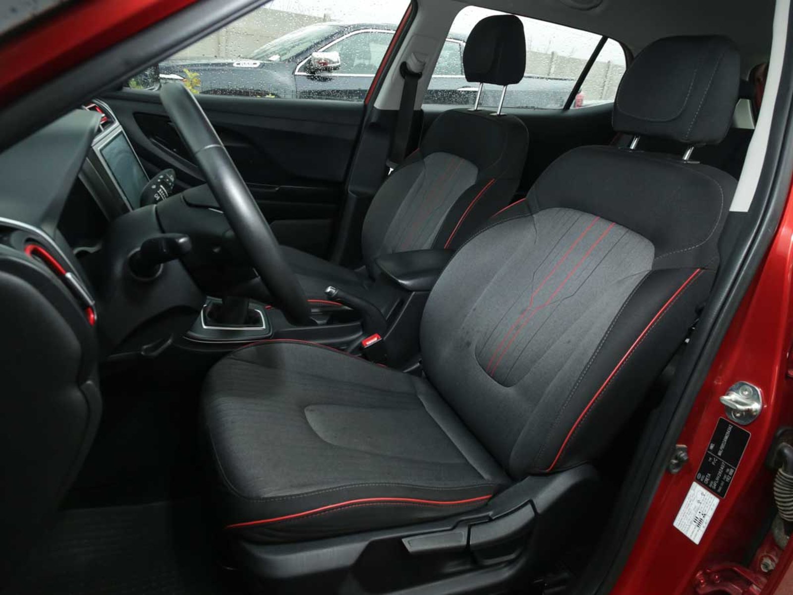 Hyundai CRETA SU2I 1.5 2022 - Imagen 7 de 8