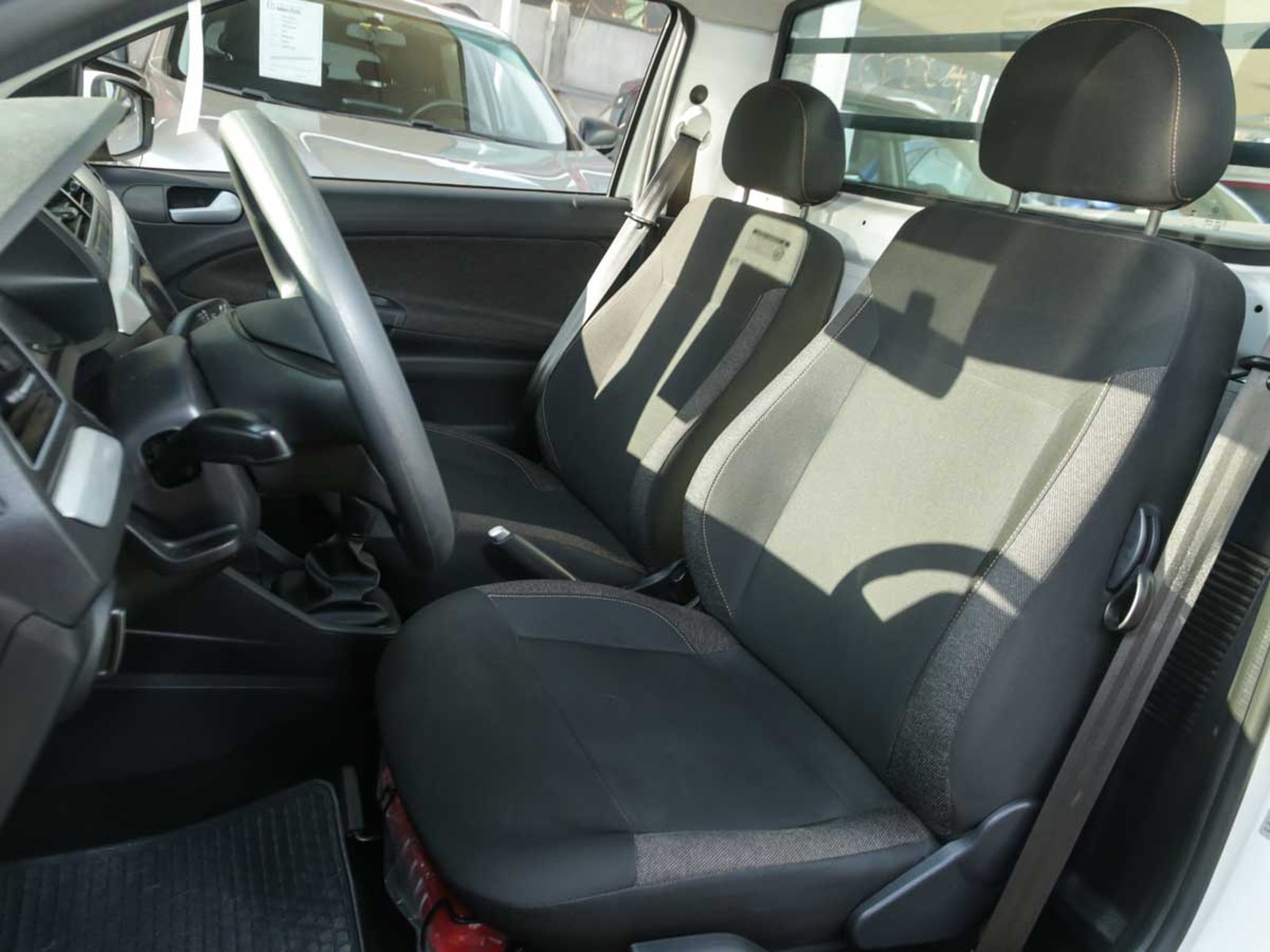 Volkswagen SAVEIRO CS 1.6 2025 - Imagen 8 de 8