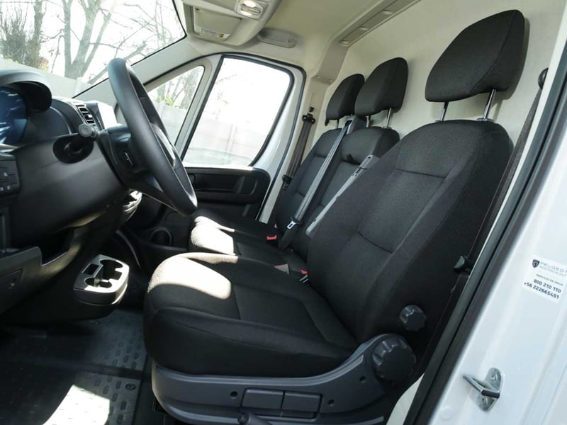 Peugeot BOXER MCA FURGÓN  L2H2 DIESEL 140HP MT 2026 - Imagen 7 de 8