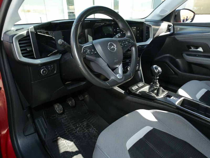 Opel MOKKA ELEGANCE 1.2T MT6 E6.4 2023 - Imagen 6 de 8