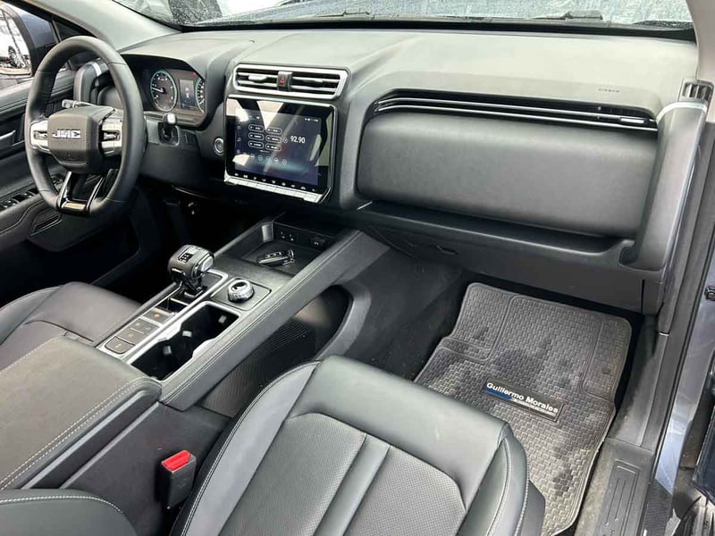 JMC GRAND AVENUE 4X4 AT 2025 - Imagen 7 de 8