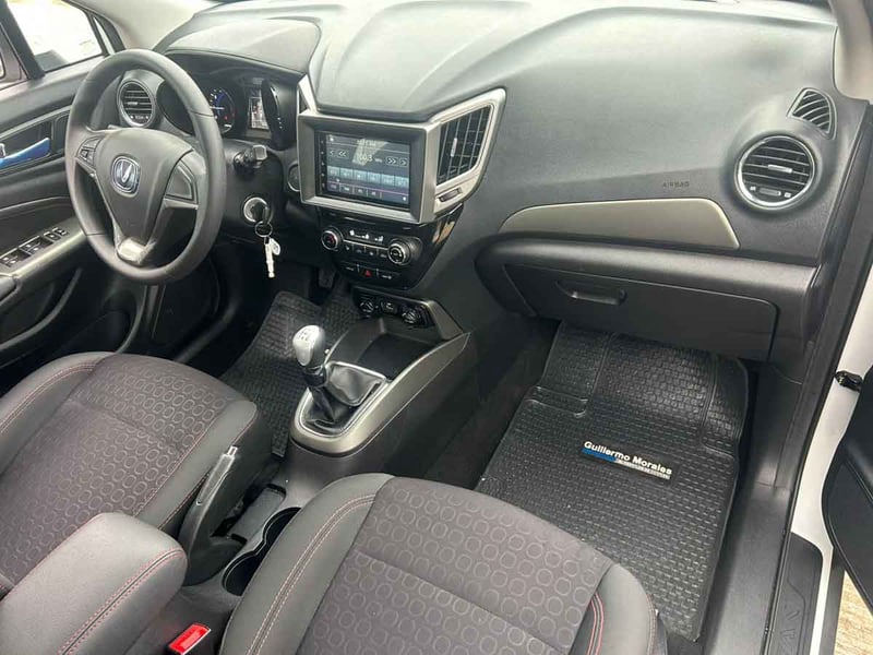 Changan CS15 HB 1.5 2025 - Imagen 7 de 8